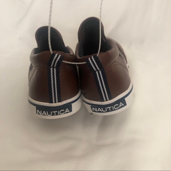 🆕 NWT Brown Nautica Boy’s SlipOns - Sz 5 - Picture 4 of 5